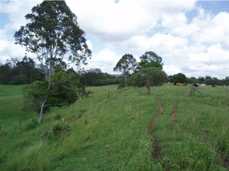 72 Mungar Rd, Tiaro QLD 4650