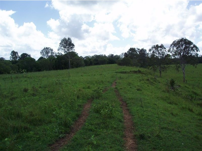 72 Mungar Rd, Tiaro QLD 4650