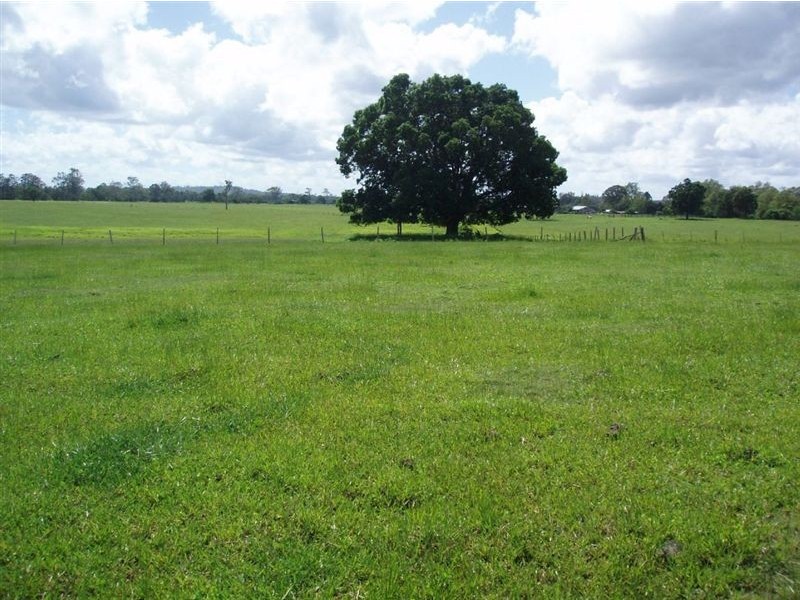 72 Mungar Rd, Tiaro QLD 4650