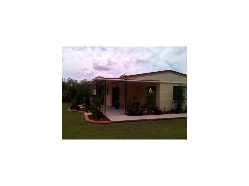 27551 Bruce Highway, Childers QLD 4660