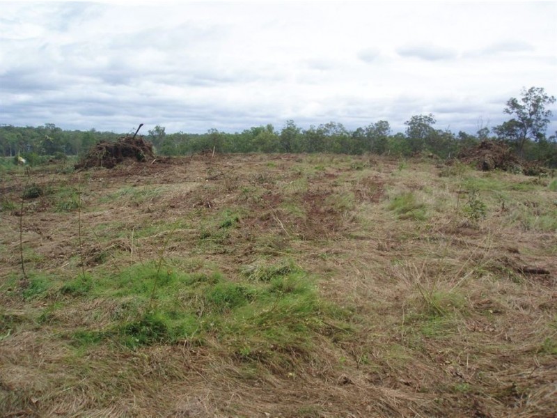 110 Strathdees Road, Tiaro QLD 4650