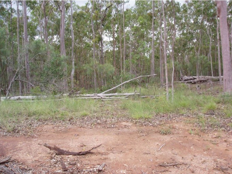 110 Strathdees Road, Tiaro QLD 4650