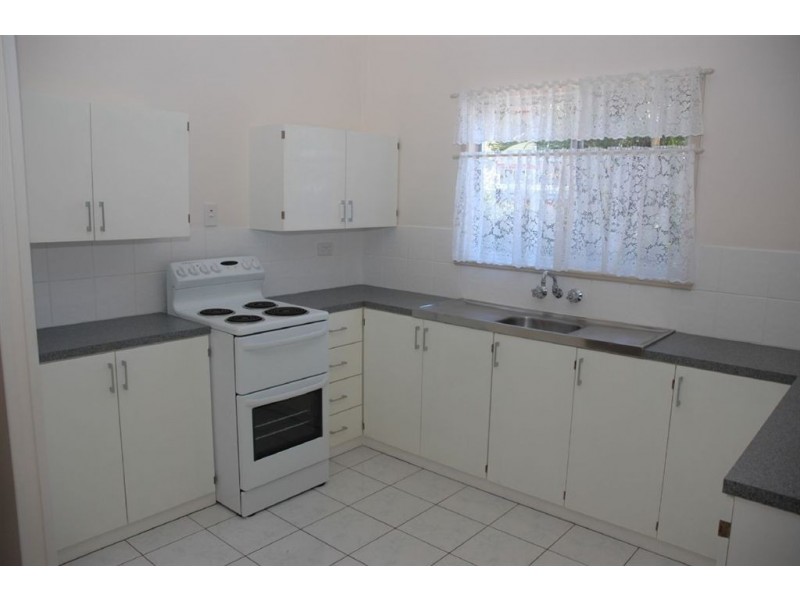 198 Woodstock Street, Maryborough QLD 4650