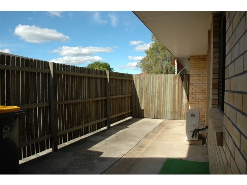 2/17 Coventry Street, Maryborough QLD 4650