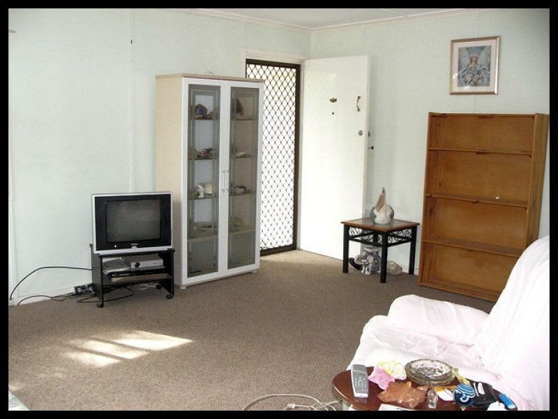 37 Smith Street, Maryborough QLD 4650