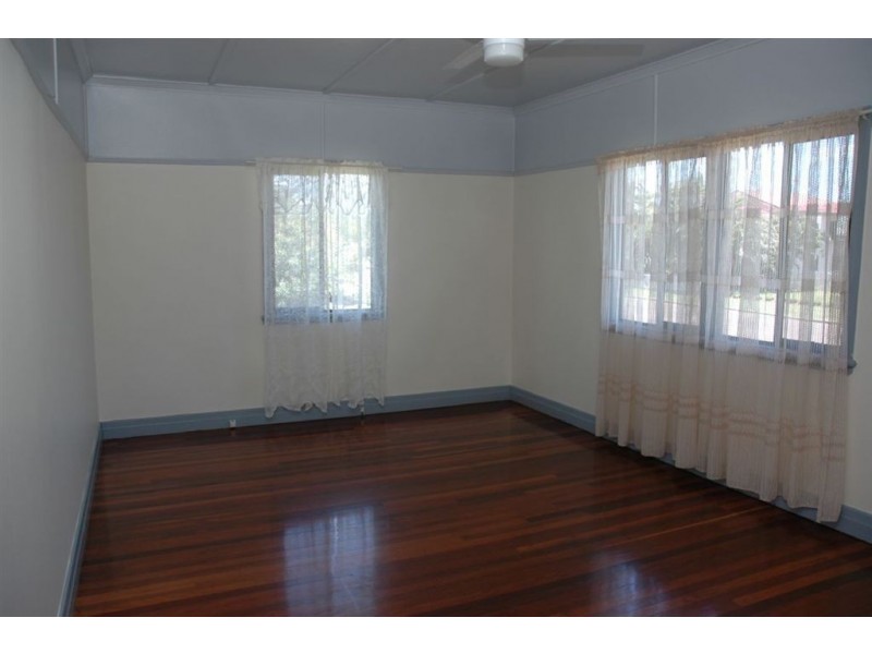 7 Smith Street, Maryborough QLD 4650