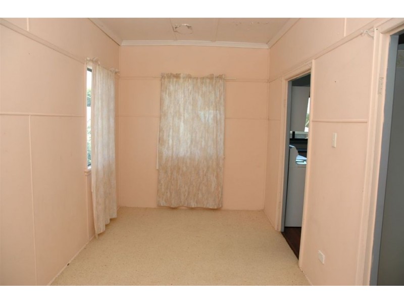 7 Smith Street, Maryborough QLD 4650