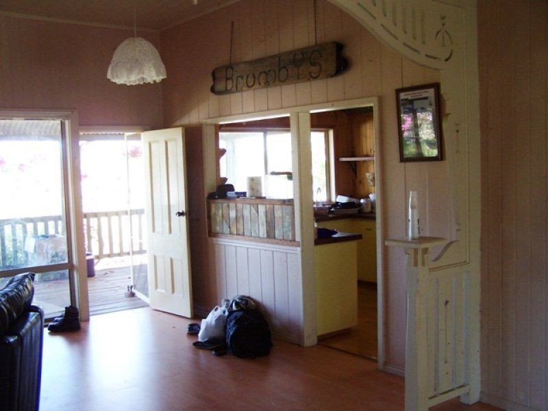 405 Blackmount Road, Tiaro QLD 4650