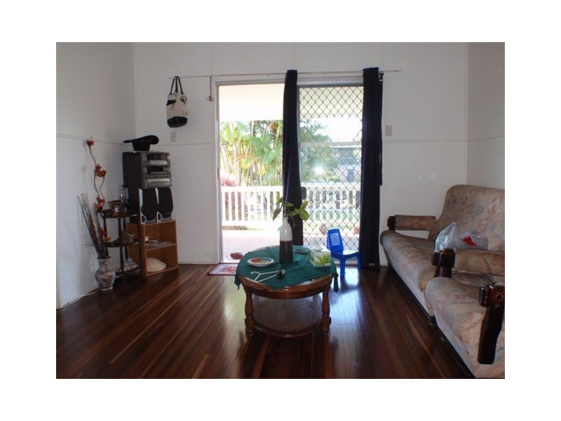 34 Sorrensen Street, Tinana QLD 4650