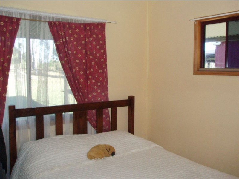 46 Royal Oak Road, Mungar QLD 4650