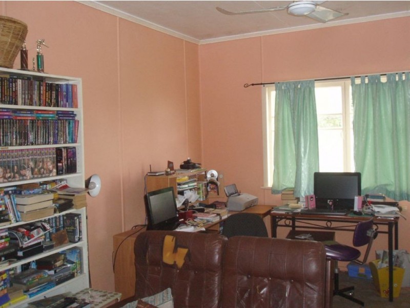 10 Mayne Street, Tiaro QLD 4650