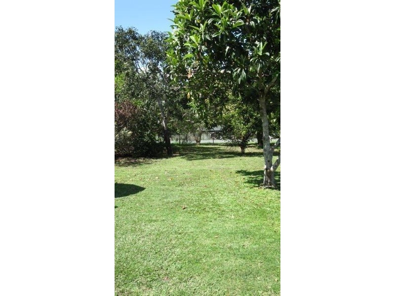 10 Mayne Street, Tiaro QLD 4650