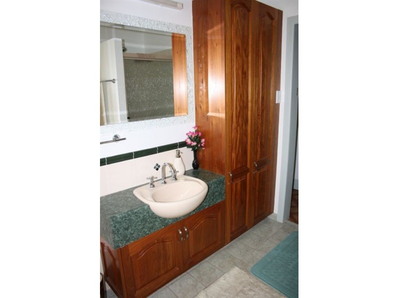 41 Rocky Street, Maryborough QLD 4650