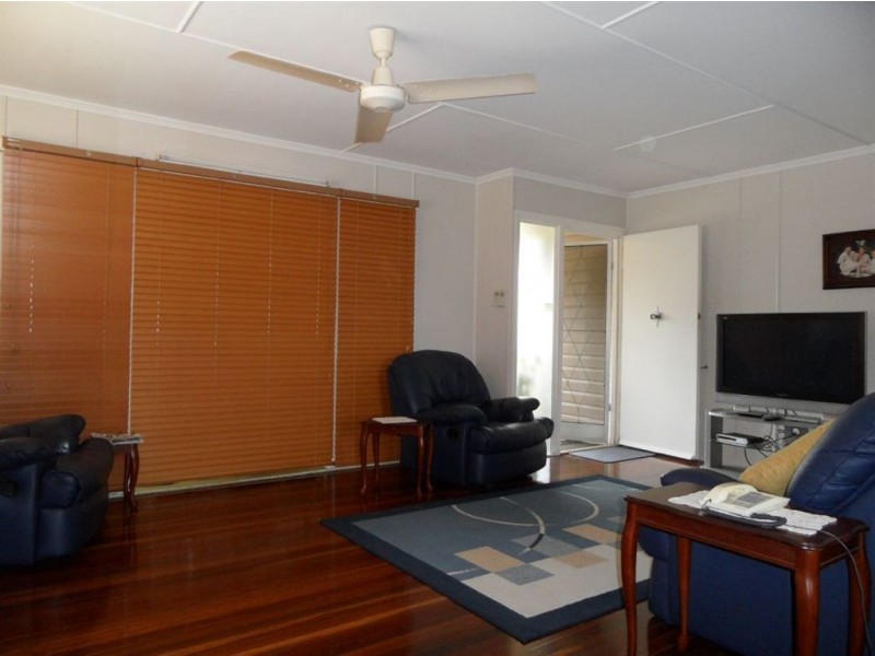 4 Dymock Street, Maryborough QLD 4650