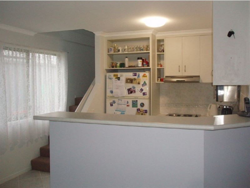 195 Old Coach Road, Oakhurst QLD 4650