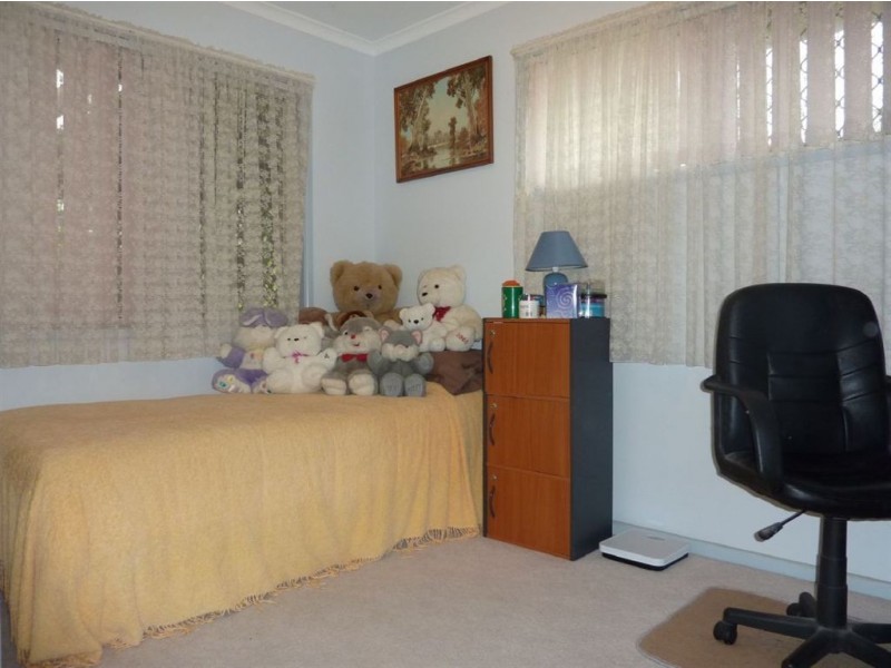 32 Jacaranda Ave, Tinana QLD 4650