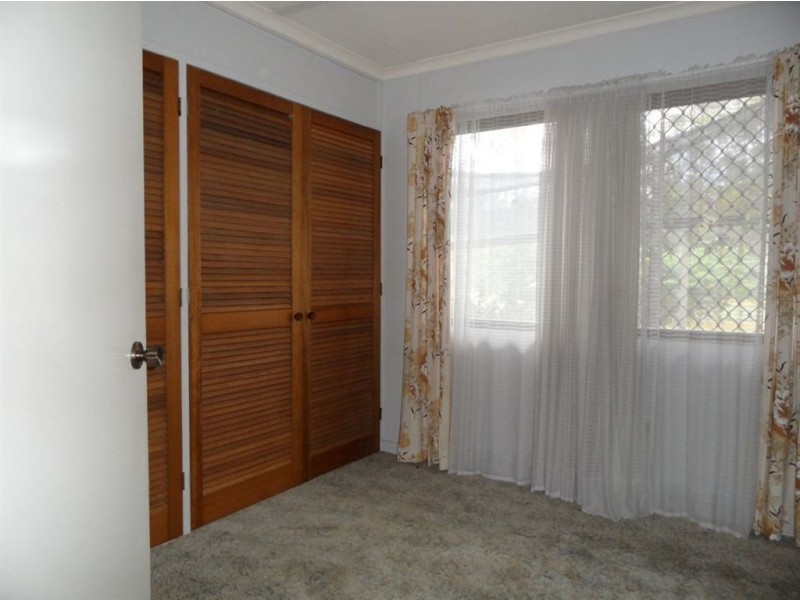 86 Old Bruce Highway, Howard QLD 4659