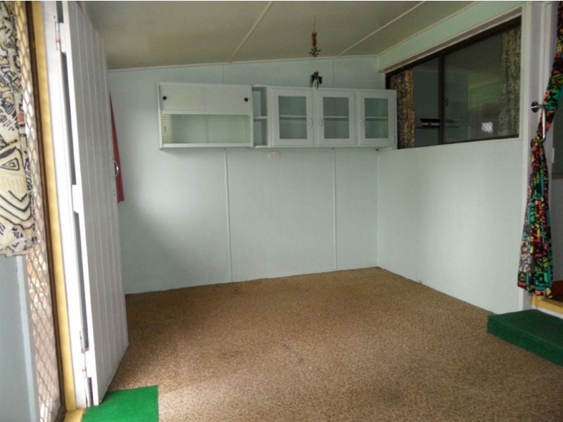 86 Old Bruce Highway, Howard QLD 4659