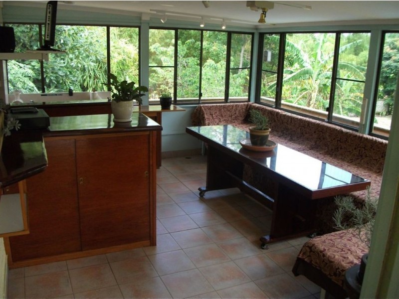 381 Beaver Rock Road, Maryborough QLD 4650