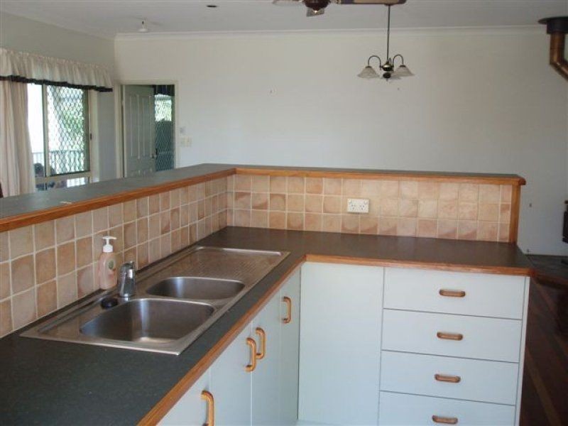 295 Pioneer Road, Mungar QLD 4650