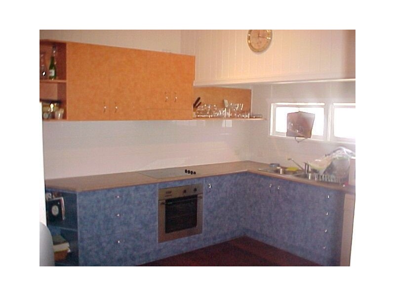 16 Thomas Street, Maryborough QLD 4650