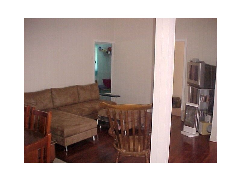 16 Thomas Street, Maryborough QLD 4650