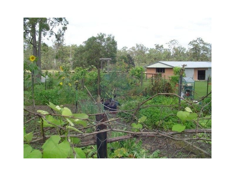 48 Banksia Road, Bauple QLD 4650