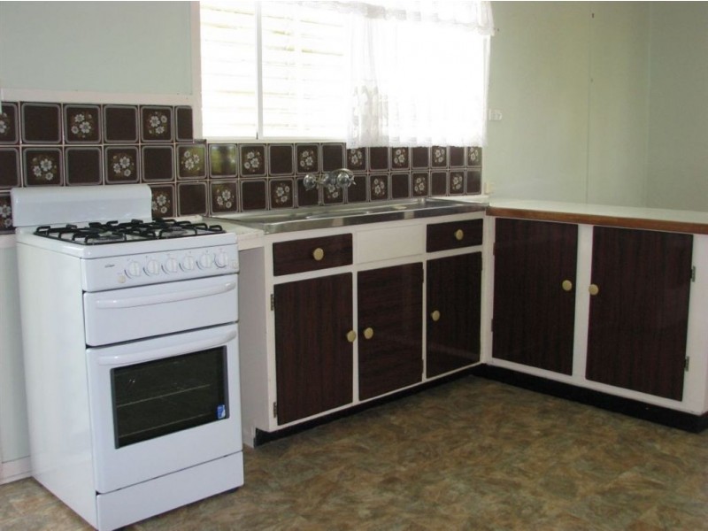 37 Smith Street, Maryborough QLD 4650