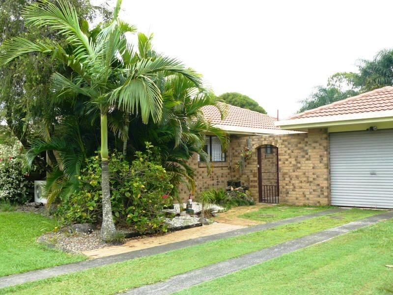 14 Stuart Court, Granville QLD 4650