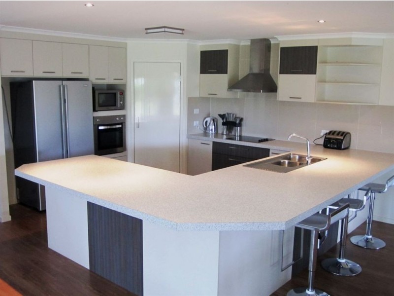 27 Cathryn Close, Oakhurst, Maryborough QLD 4650