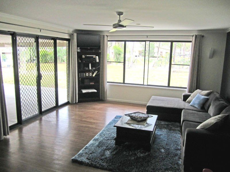 27 Cathryn Close, Oakhurst, Maryborough QLD 4650