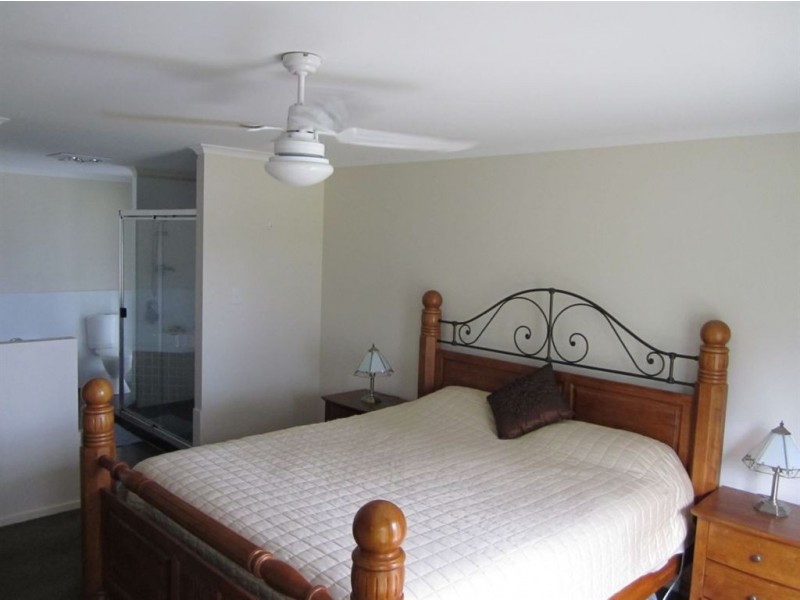 27 Cathryn Close, Oakhurst, Maryborough QLD 4650