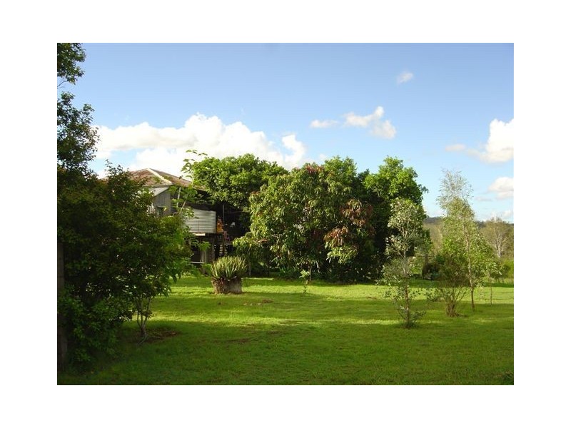 90 Glenbar Road, Brooweena QLD 4620