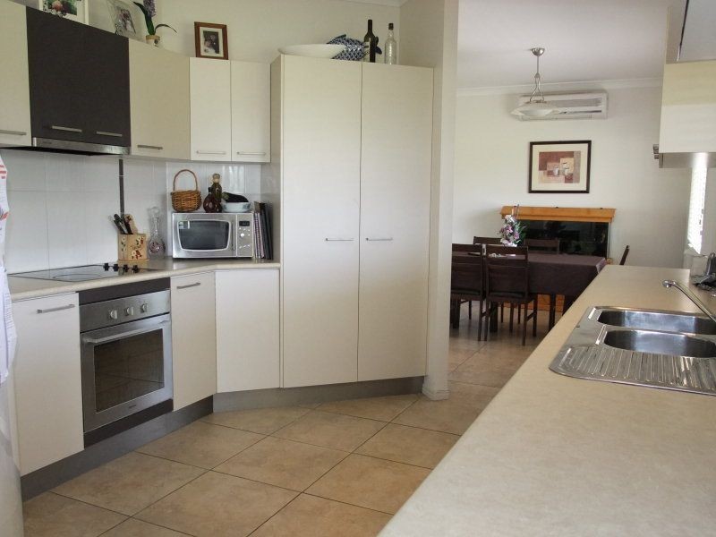Oakhurst QLD 4650