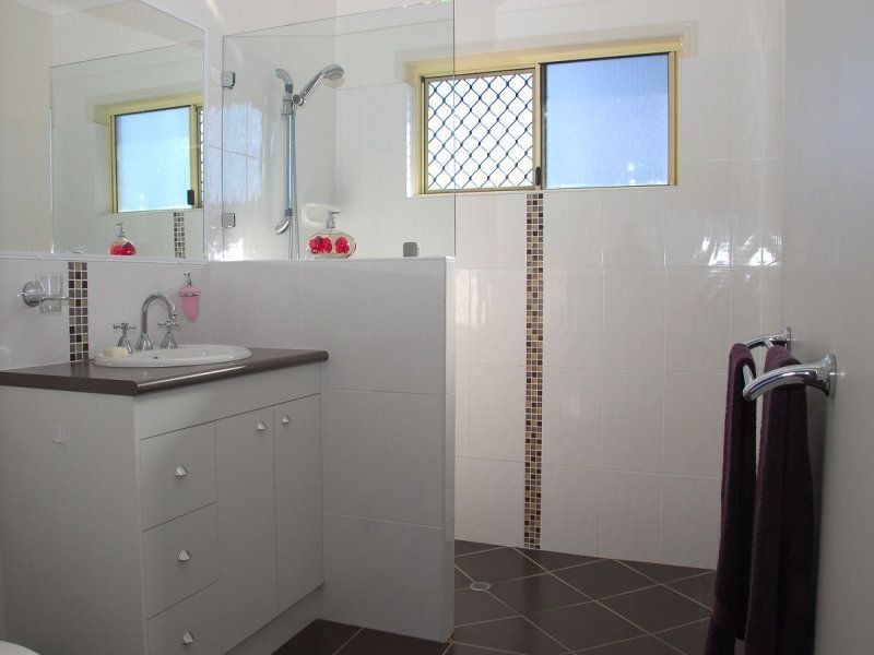 Oakhurst QLD 4650
