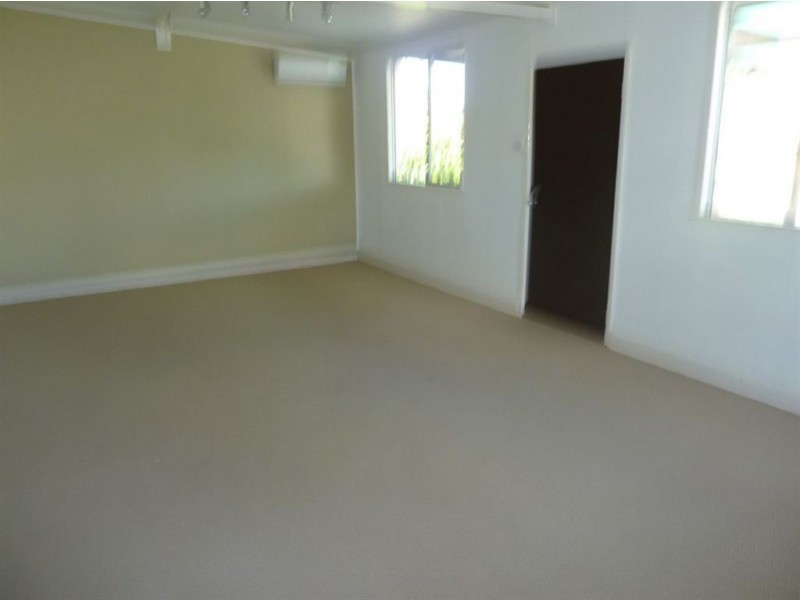 34 Sorrensen Street, Maryborough QLD 4650