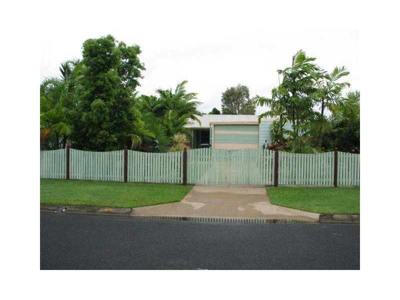 7 Stuart Court, Granville QLD 4650