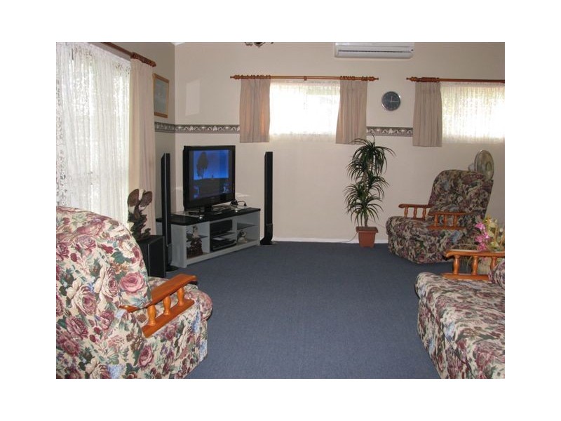 7 Stuart Court, Granville QLD 4650