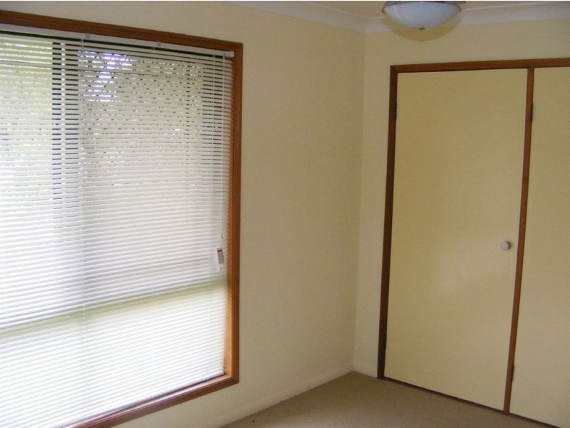 5 Carrie Court, Torquay QLD 4655