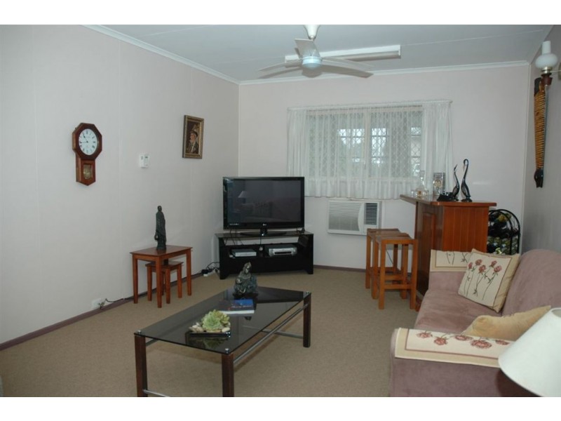 37 Wolseley Street, Granville QLD 4650