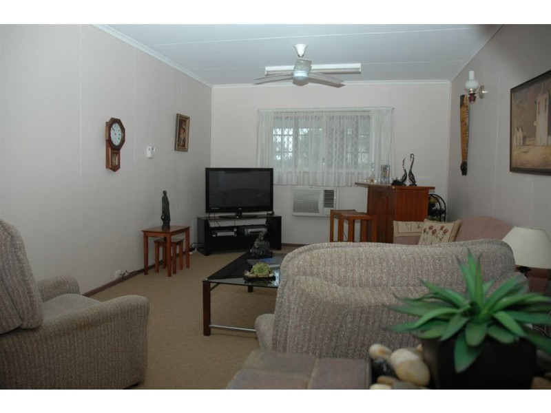 37 Wolseley Street, Granville QLD 4650