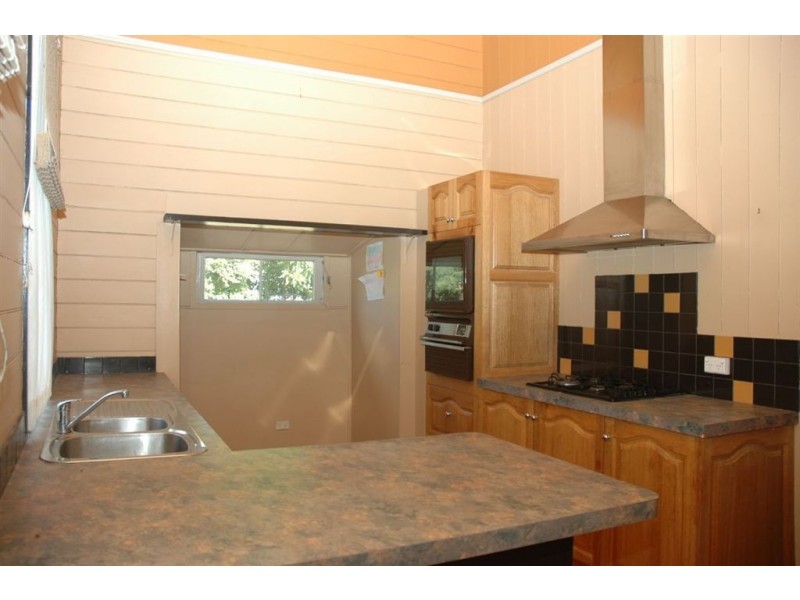 173 Tooley Street, Maryborough QLD 4650