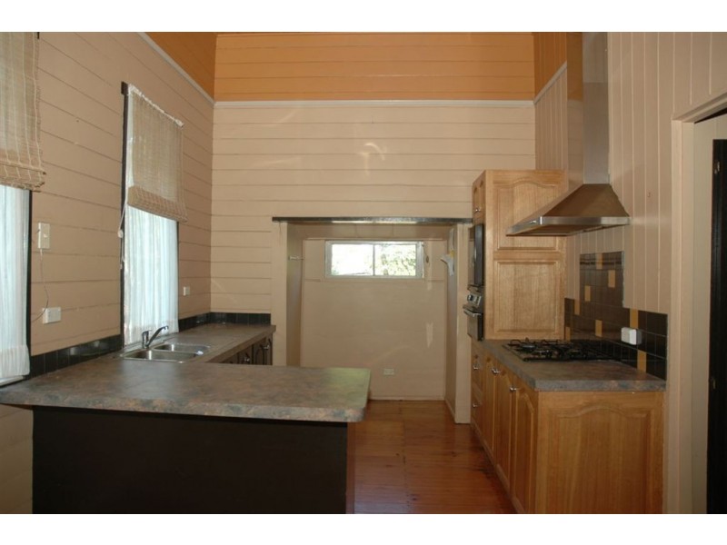 173 Tooley Street, Maryborough QLD 4650