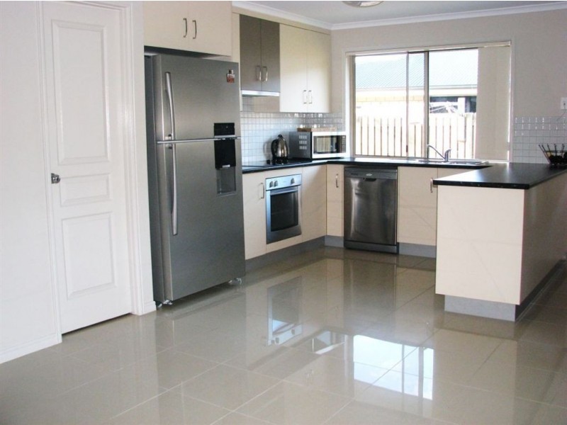 5 Cheyne Circuit, Tinana QLD 4650