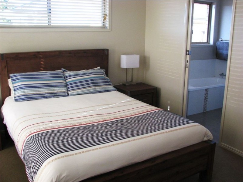 5 Cheyne Circuit, Tinana QLD 4650