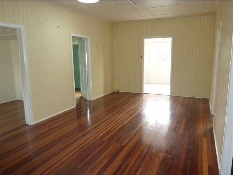 20 Robinson street, Maryborough QLD 4650