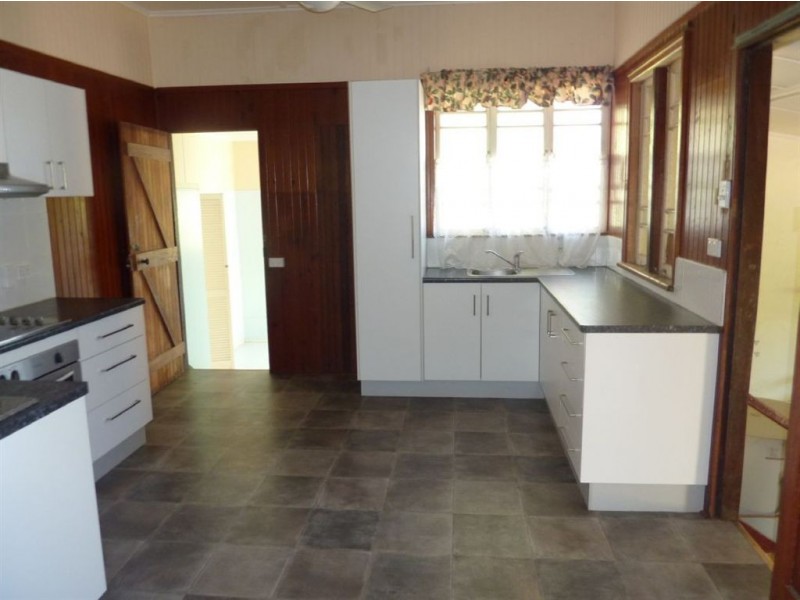 692 Kent, Maryborough QLD 4650