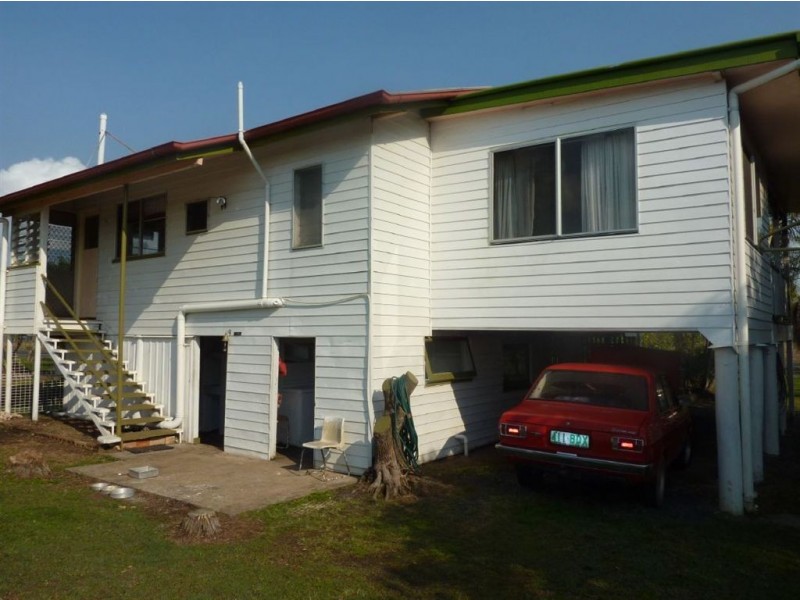 9 Island Plantation Rd, Maryborough QLD 4650