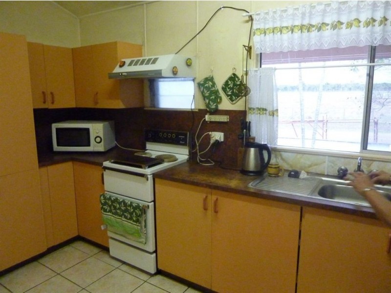 9 Island Plantation Rd, Maryborough QLD 4650