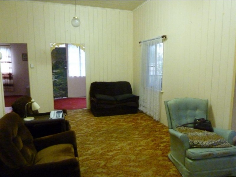 9 Island Plantation Rd, Maryborough QLD 4650